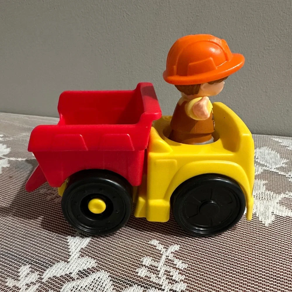 Fisher-Price Little‎ People Dump Truck Construction Vehicle Figure DXB23 2016